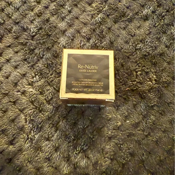 Estée Lauder skincare bundle - Picture 6 of 7